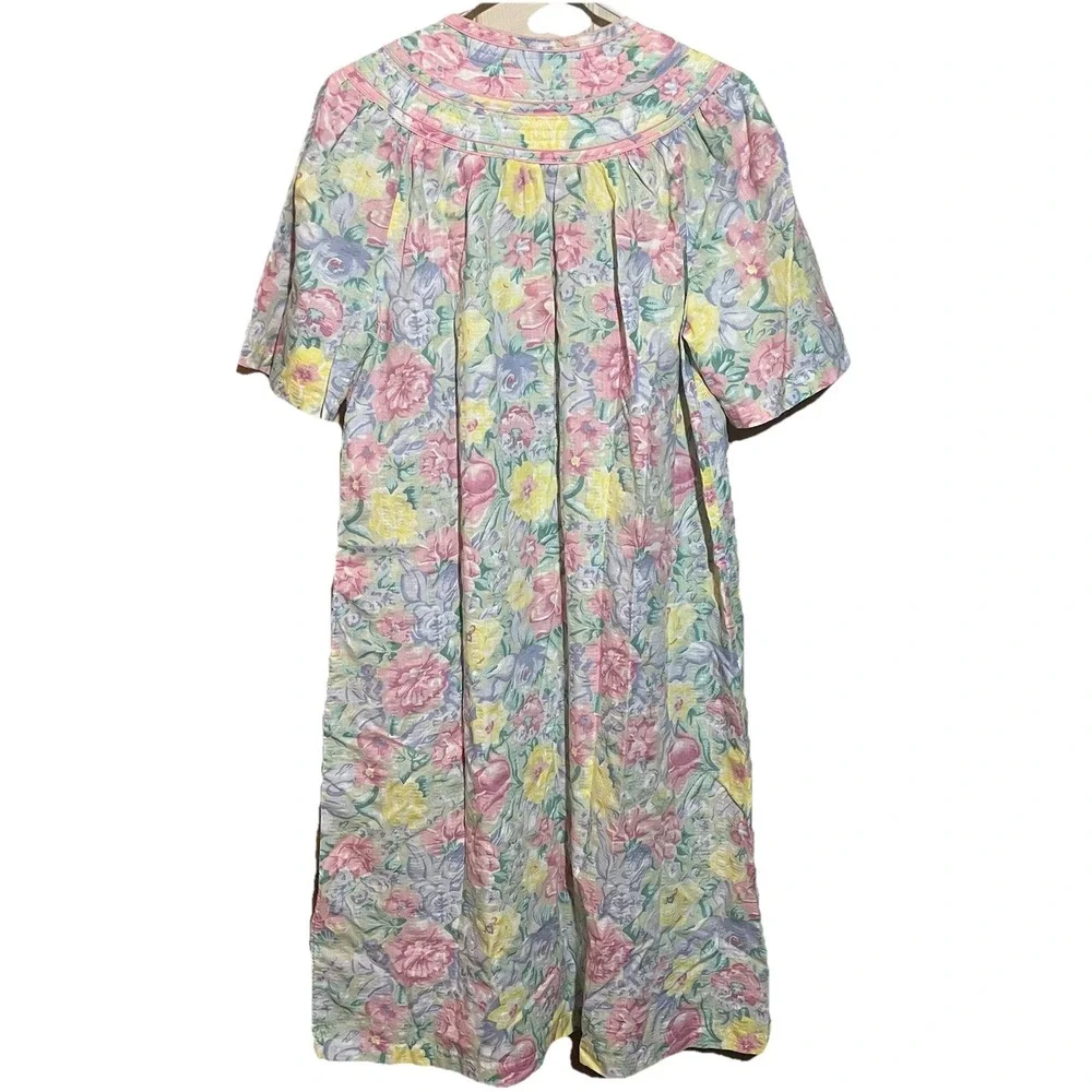 VTG National Housecoat M Pastel  Floral Robe‎ Pockets Grannycore Trad Wife